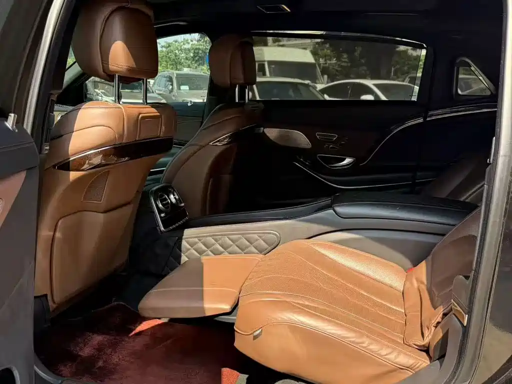 Mercedes-Benz S-Class — миниатюра 4