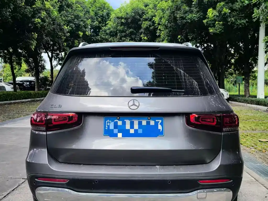 Mercedes-Benz GLB — миниатюра 10
