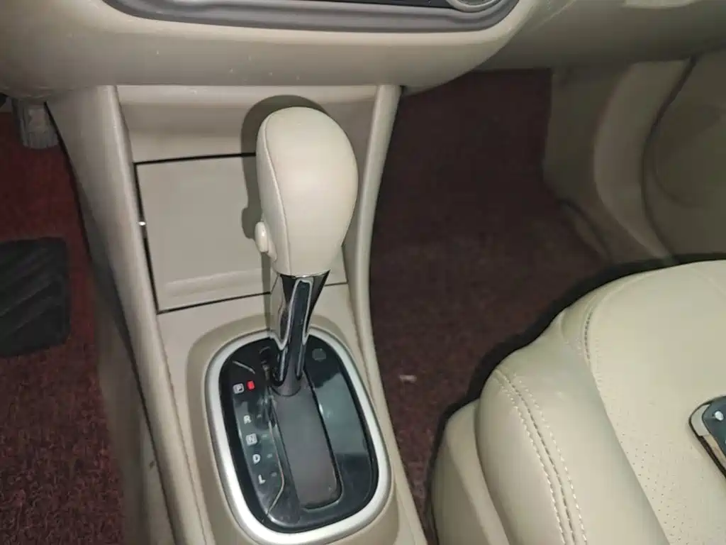 Nissan Sylphy — миниатюра 14
