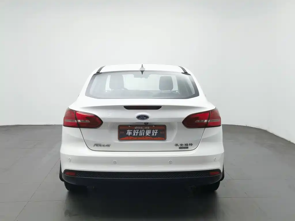 Ford Focus — миниатюра 4