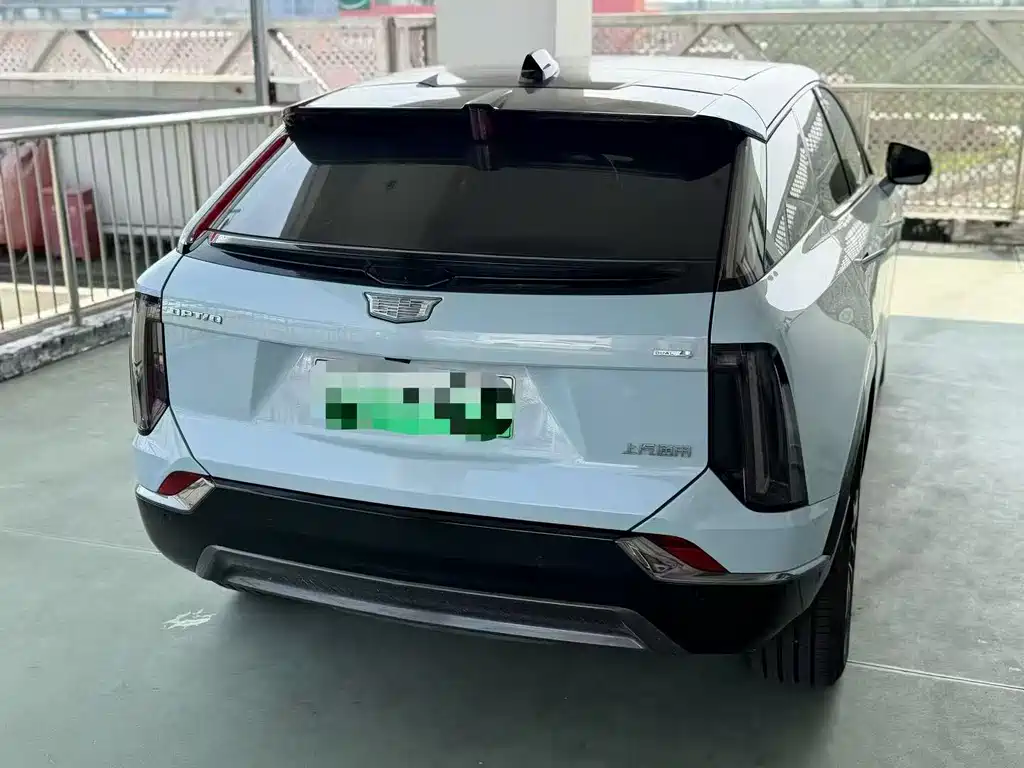 Cadillac IQ — миниатюра 8