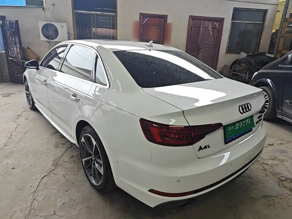 Audi A4L — миниатюра 5