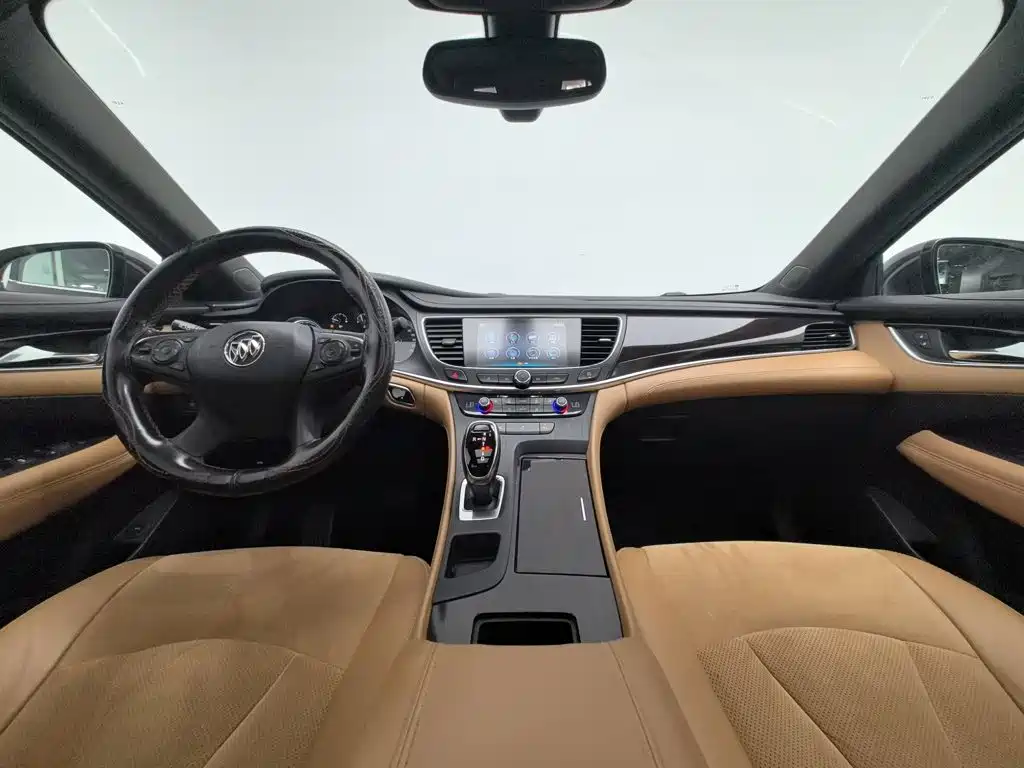 Buick LaCrosse — миниатюра 5