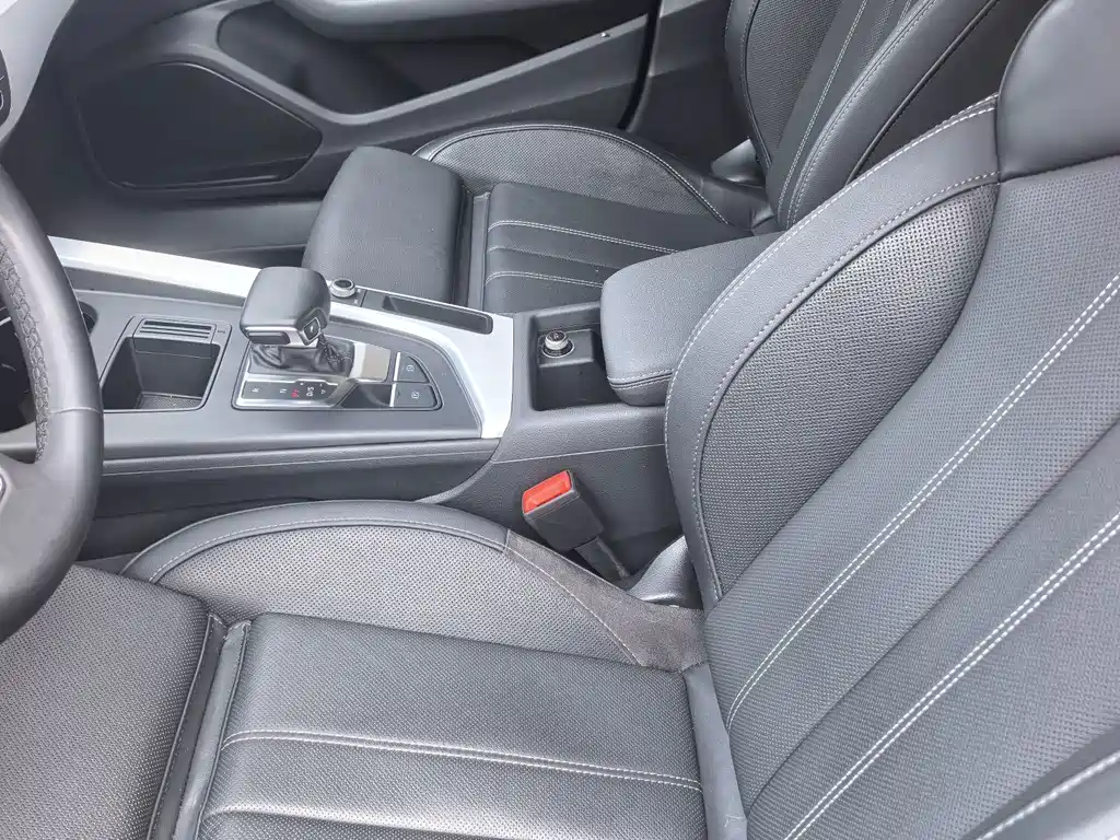 Audi A4L — миниатюра 15