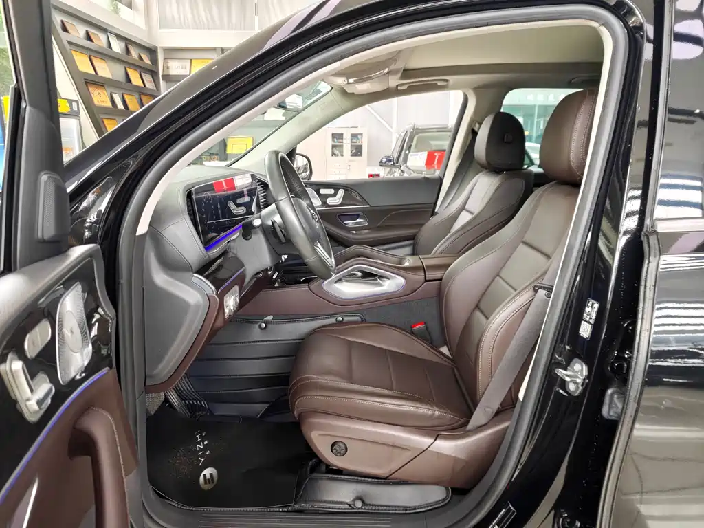 Mercedes-Benz GLE (Import) — миниатюра 12