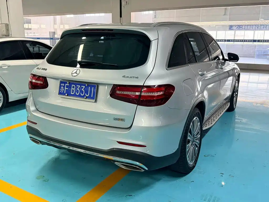 Mercedes-Benz GLC — миниатюра 9