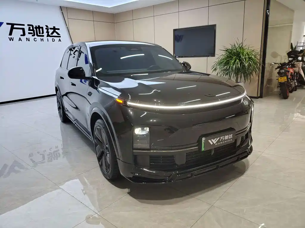 Li Auto Li L9 — миниатюра 2