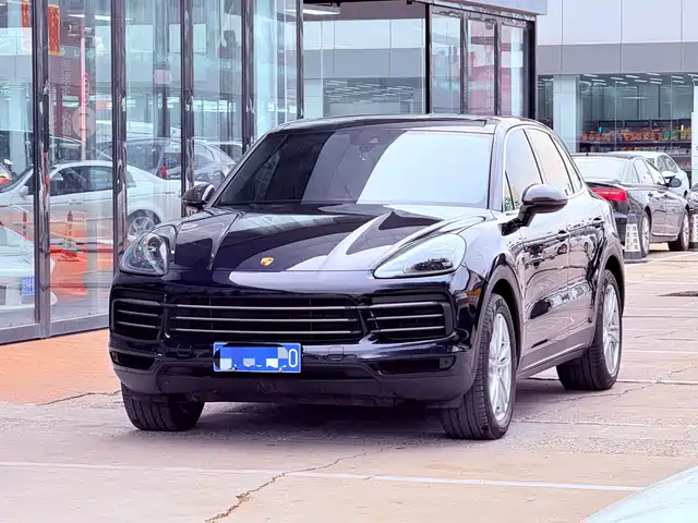 PORSCHE CAYENNE 2022