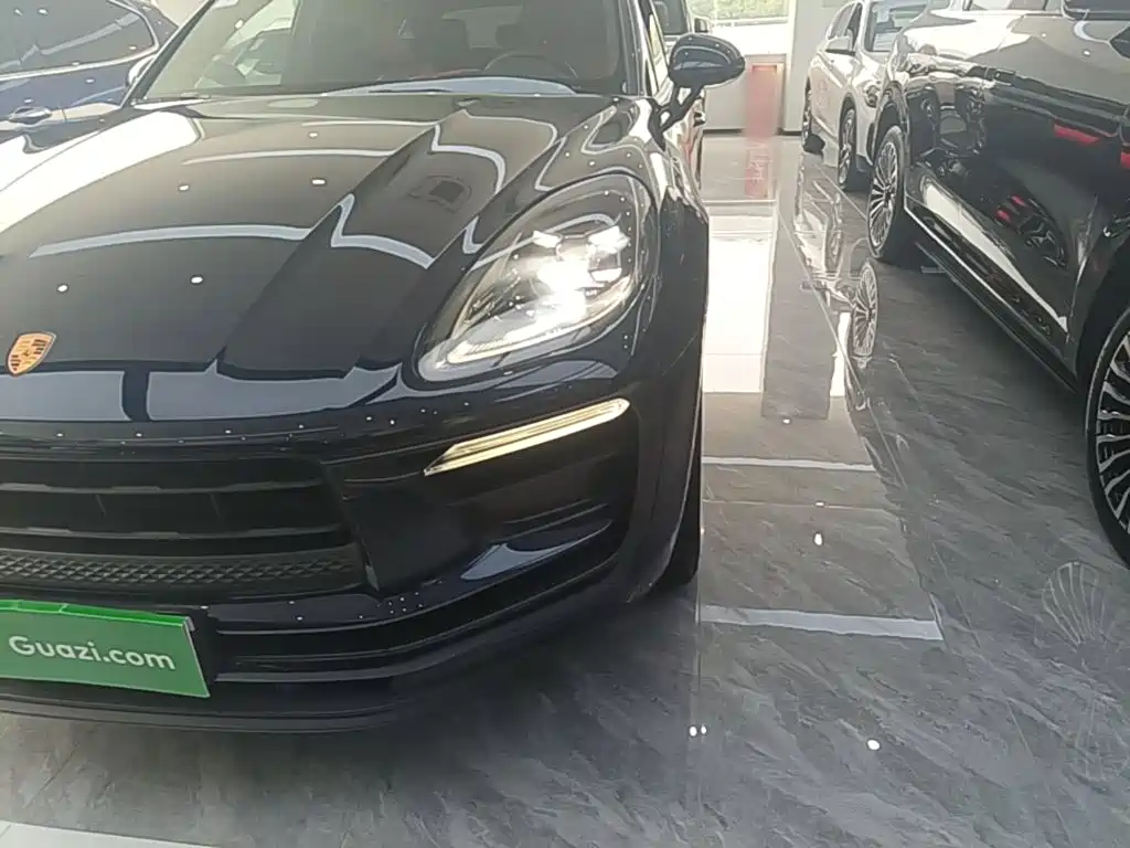 Porsche Macan — миниатюра 24