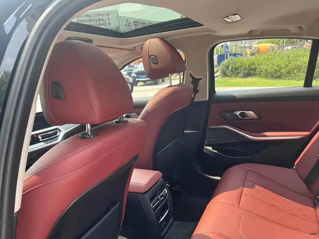 BMW 3 Series — миниатюра 12
