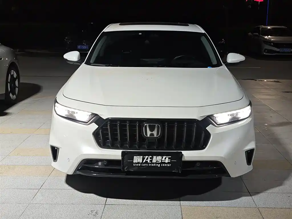 Honda Inspire — миниатюра 2