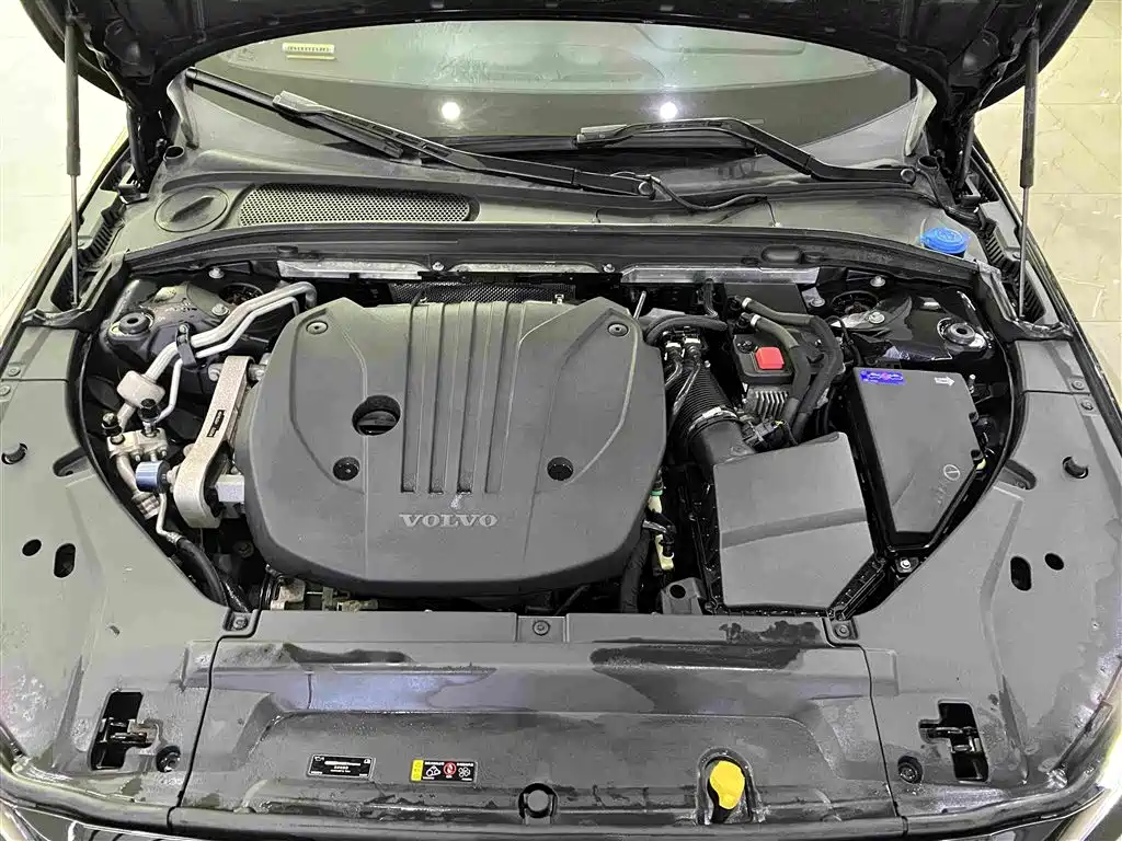 Volvo S90 — миниатюра 13