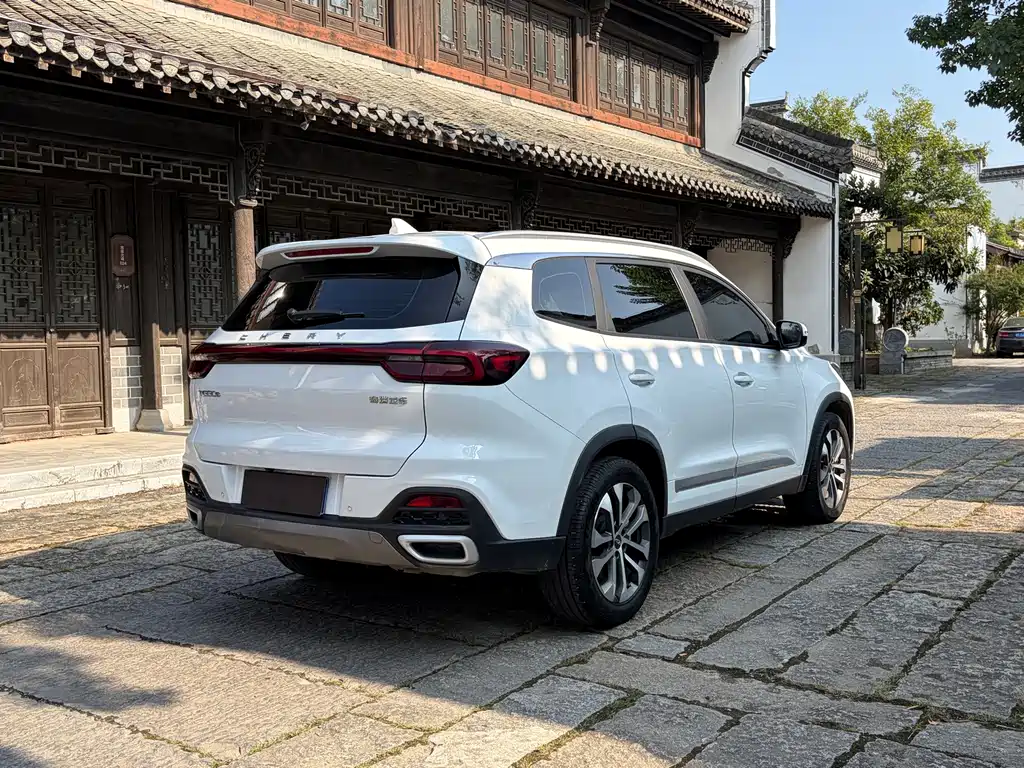 Chery Tiggo 8 — миниатюра 10