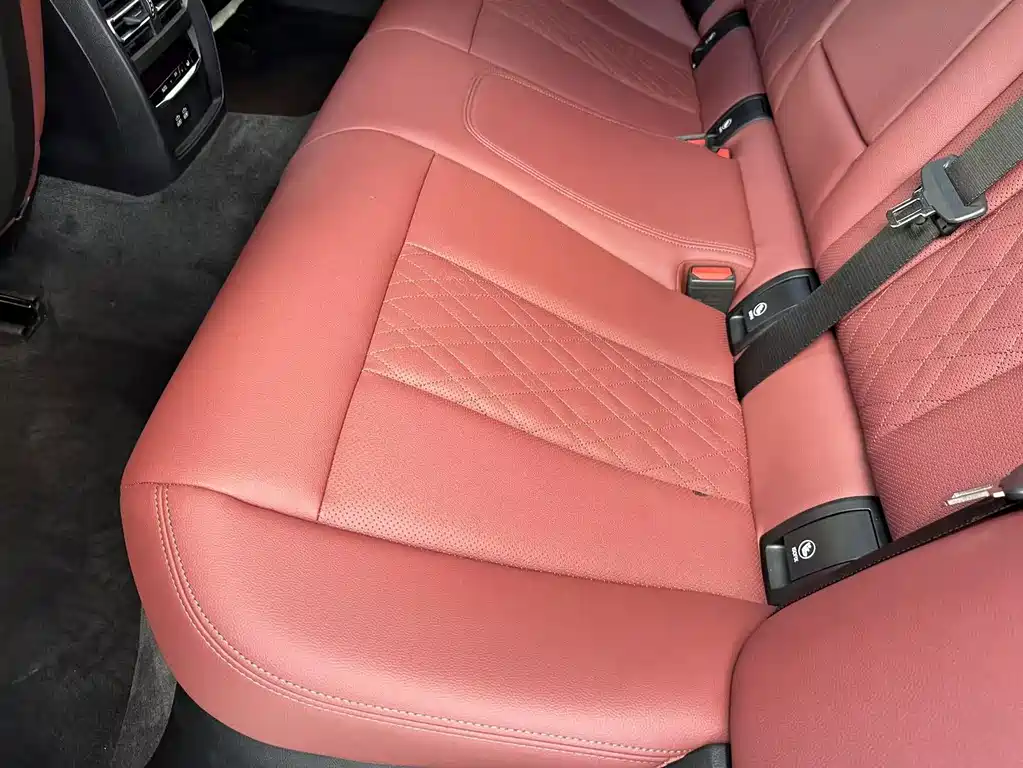 BMW 3 Series — миниатюра 16
