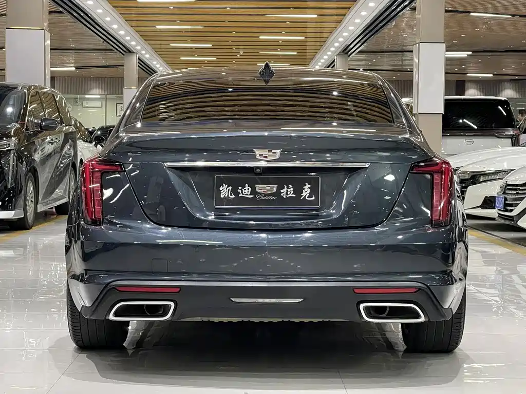 Cadillac CT5 — миниатюра 11