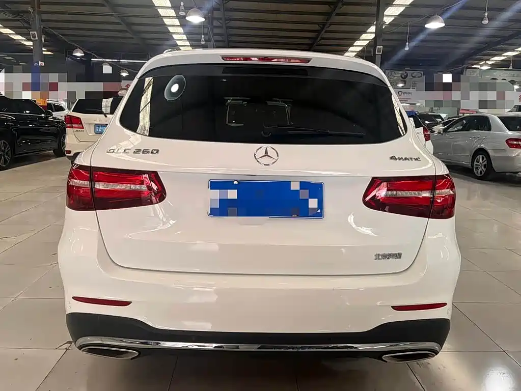 Mercedes-Benz GLC — миниатюра 12