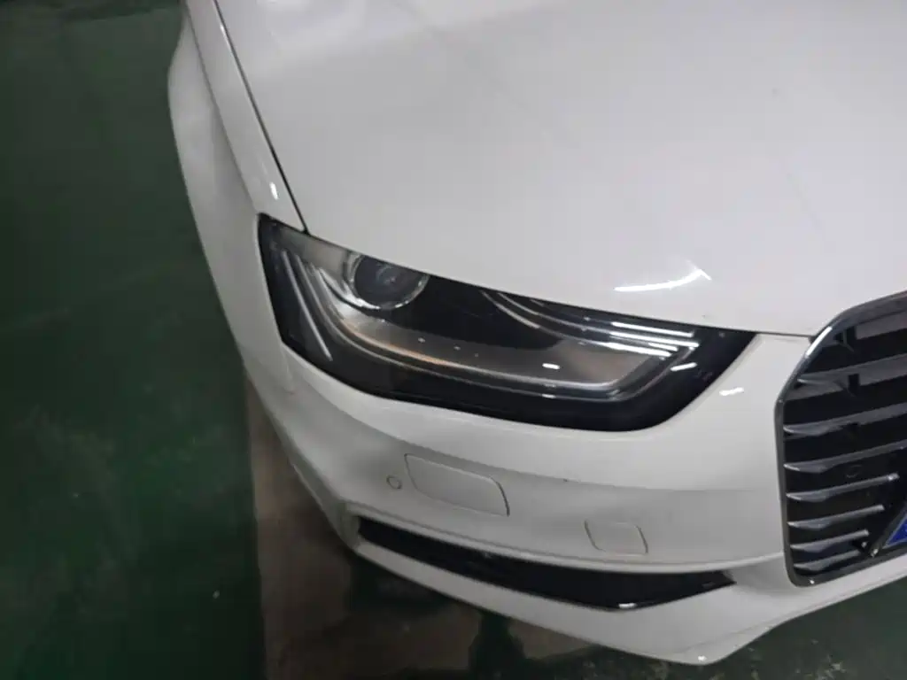 Audi A4L — миниатюра 12