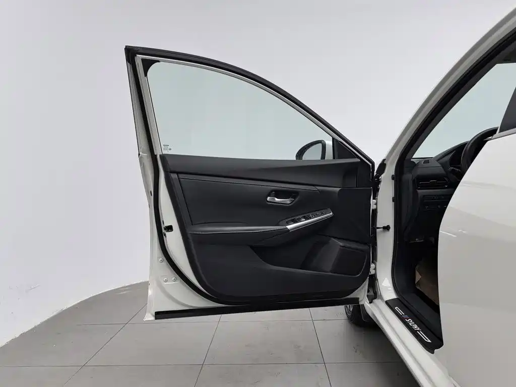 Nissan Sylphy — миниатюра 8