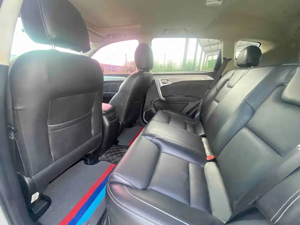 Geely Vision X6 — миниатюра 8