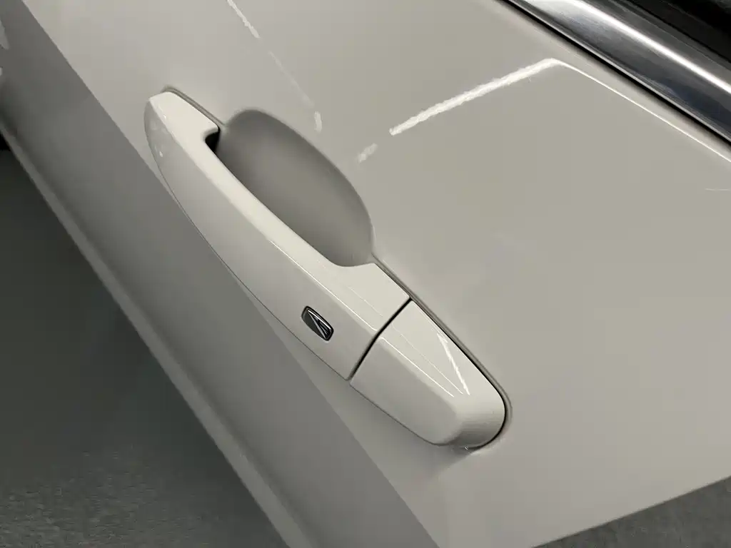 Chevrolet Malibu XL — миниатюра 8