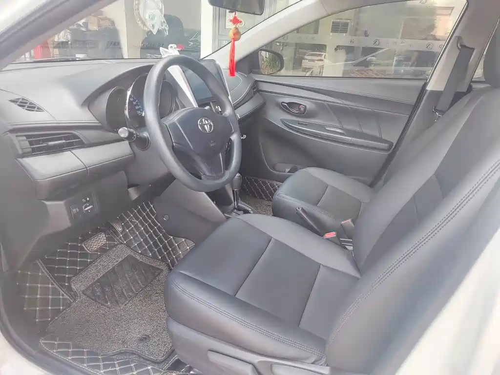 Toyota Vios — миниатюра 9