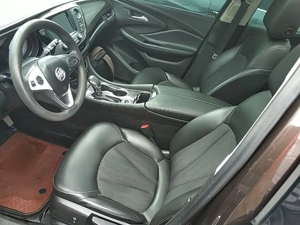 Buick Envision Plus — миниатюра 15