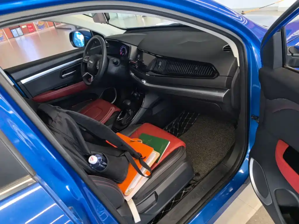 Haval H2s — миниатюра 9