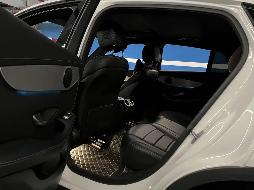 Mercedes-Benz GLC Coupe — миниатюра 10