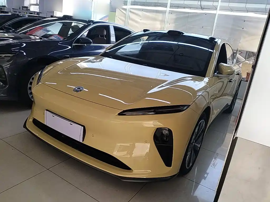 NIO ET5T