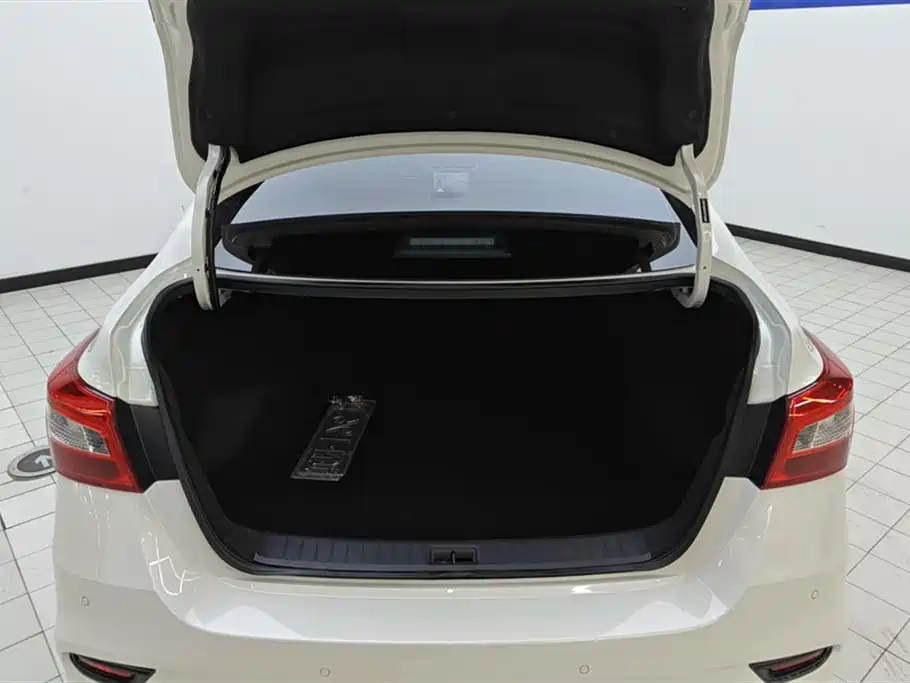 Nissan Sylphy 2022 1.6XE CVT Comfort