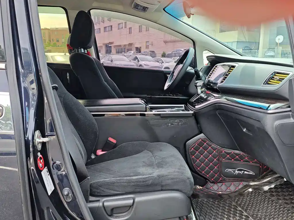 Honda Odyssey — миниатюра 5