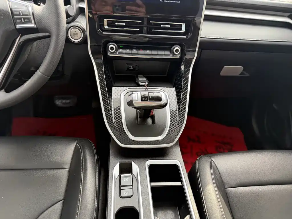 Haval M6 — миниатюра 14
