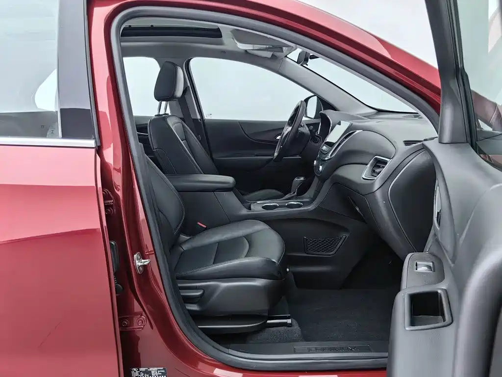 Chevrolet Equinox — миниатюра 23