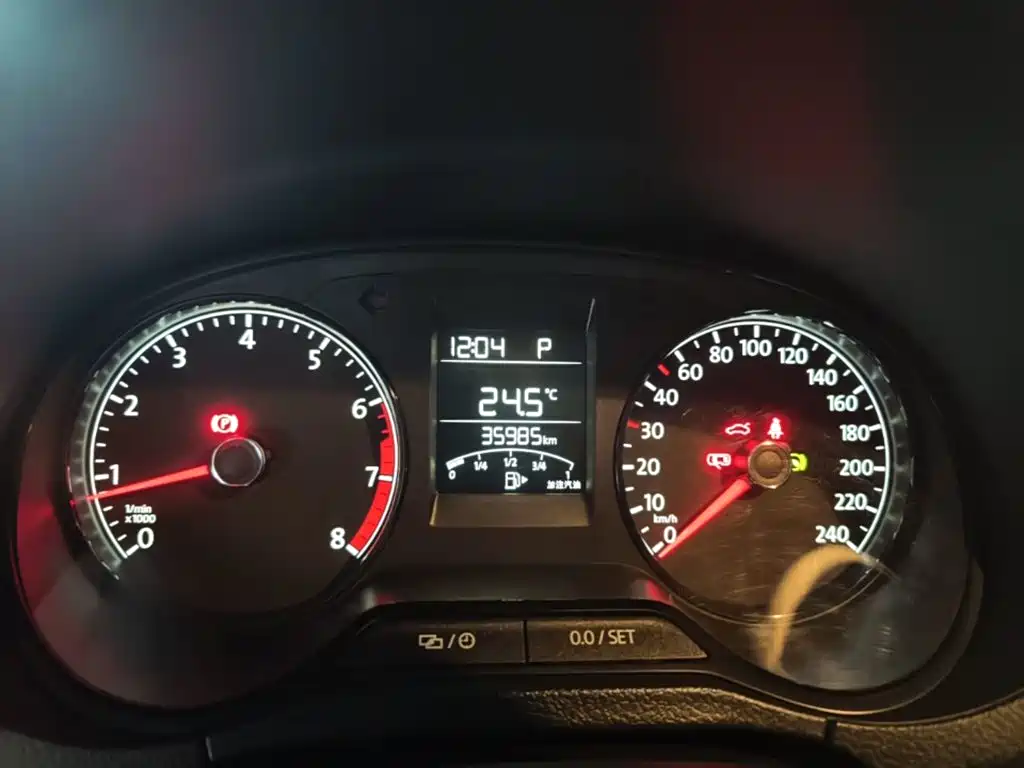 Volkswagen Polo — миниатюра 12