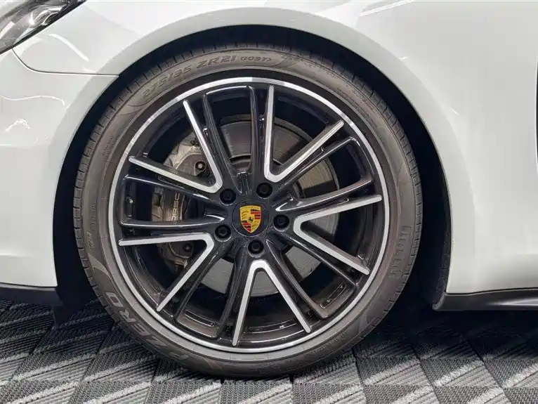Porsche Panamera 2017 Panamera 4 Sport Turismo 3.0T
