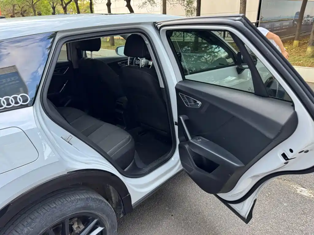 Audi Q2L — миниатюра 21
