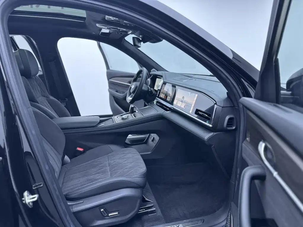 Geely Xingyue L — миниатюра 19