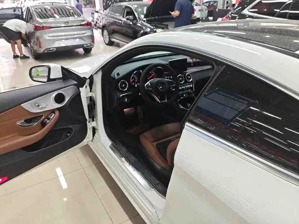 Mercedes-Benz C-Class (Import) — миниатюра 3