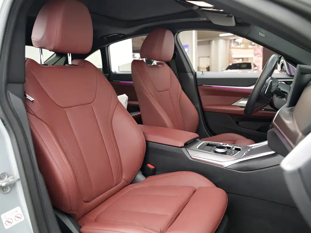 BMW 4 Series — миниатюра 9