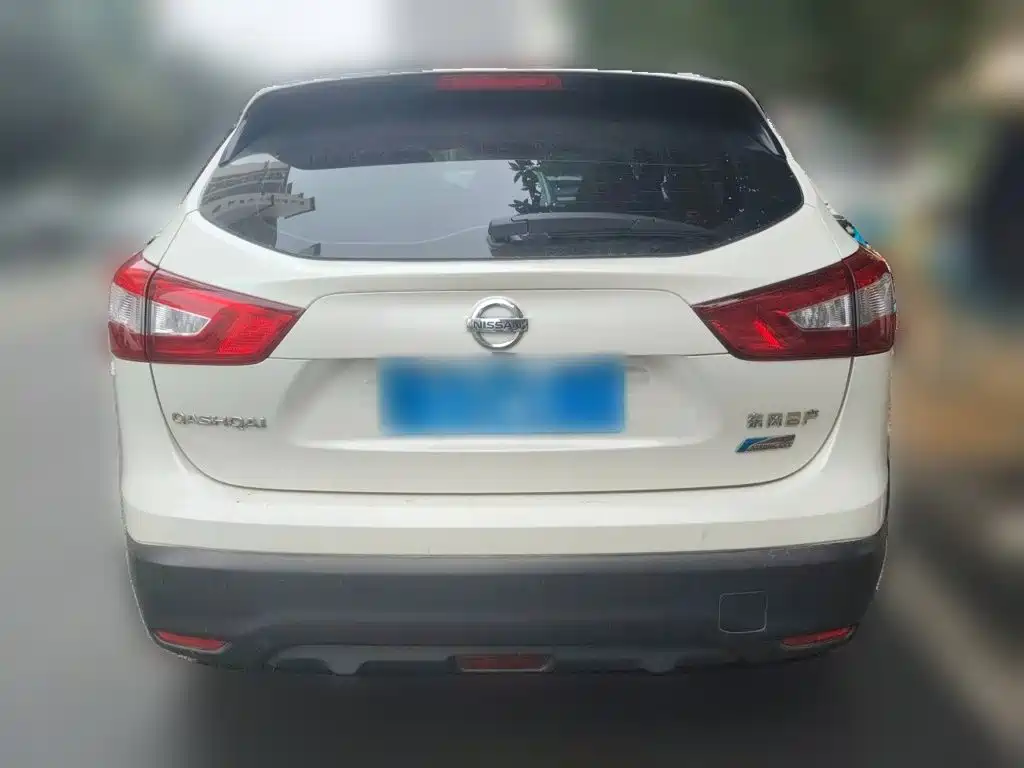 Nissan Qashqai — миниатюра 7