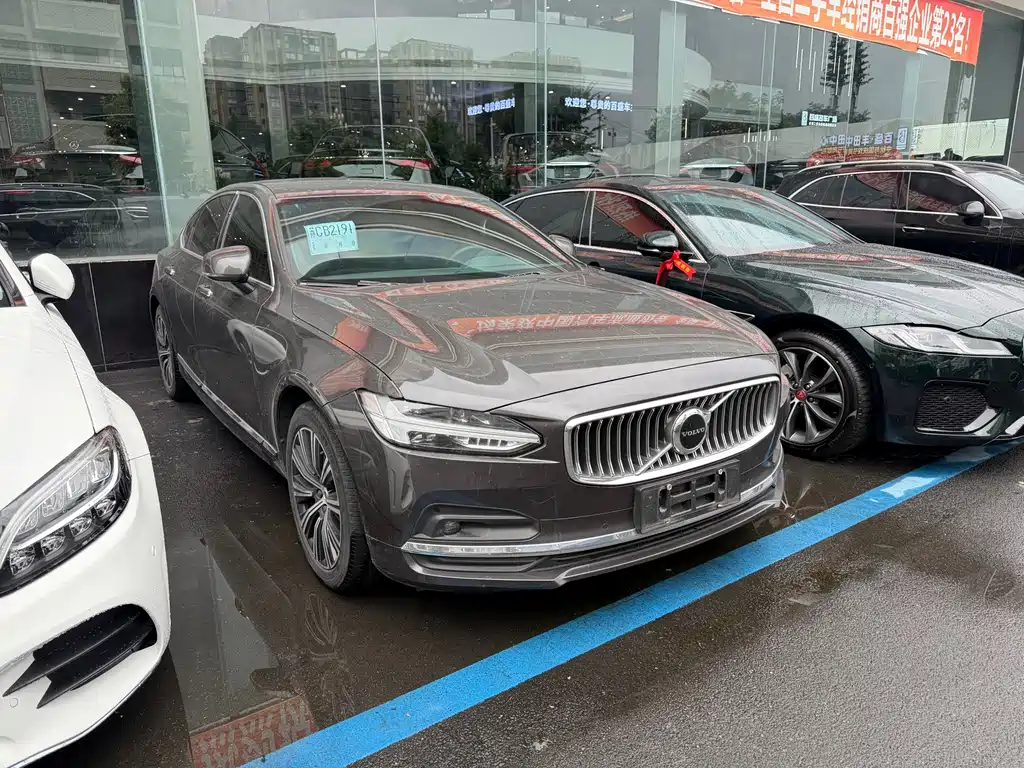 Volvo S90 — миниатюра 3