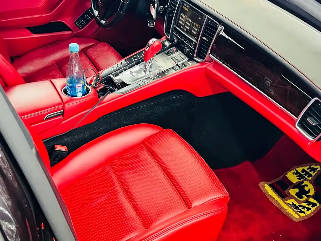Porsche Panamera — миниатюра 8