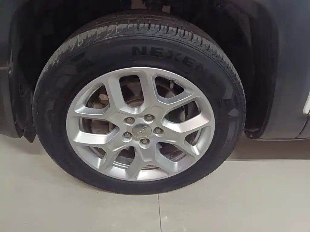 Jeep Renegade — миниатюра 23