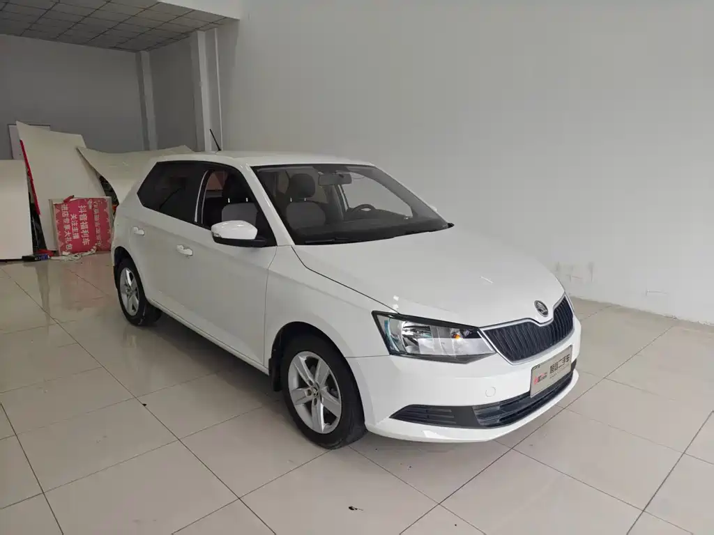 Skoda Fabia — миниатюра 3