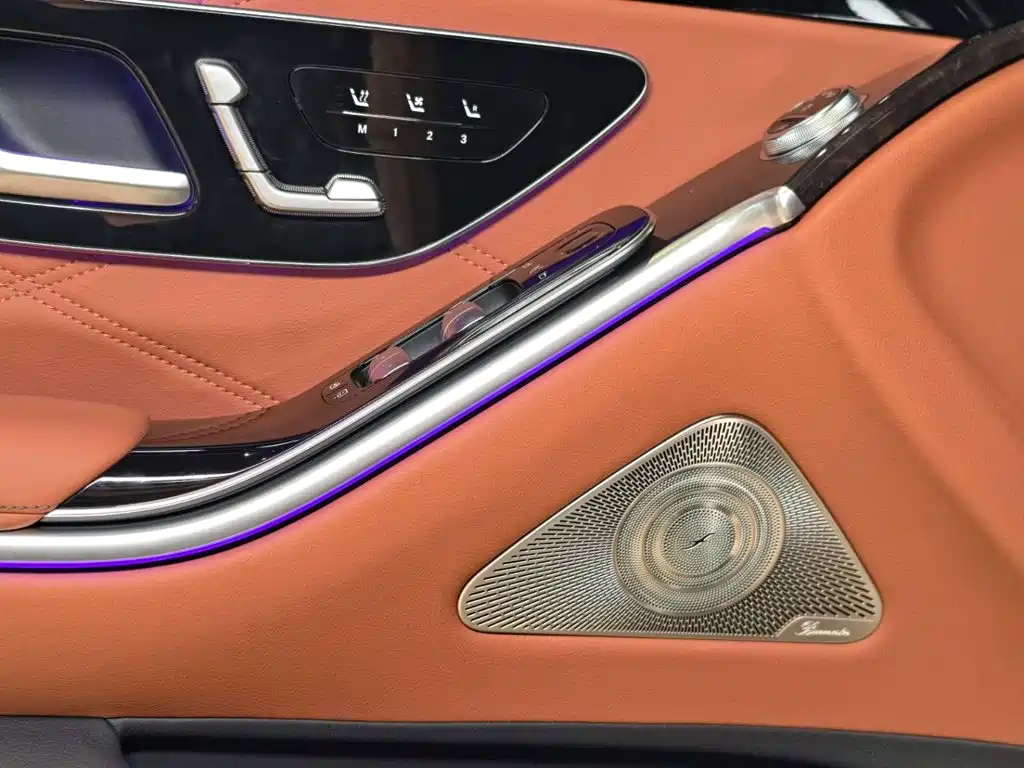 Mercedes-Benz S-Class — миниатюра 15