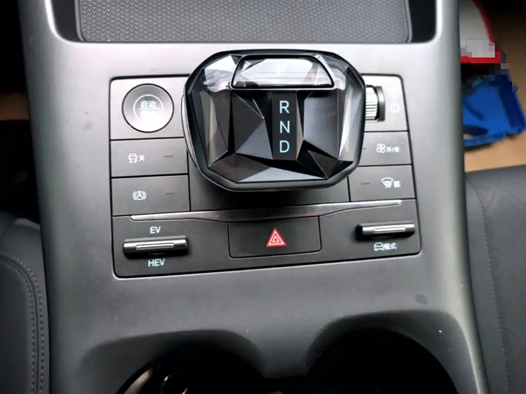 BYD Qin Plus — фотографии объявления, Фото 14