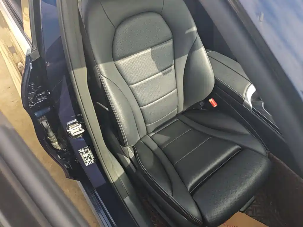 Mercedes-Benz C-Class — миниатюра 25