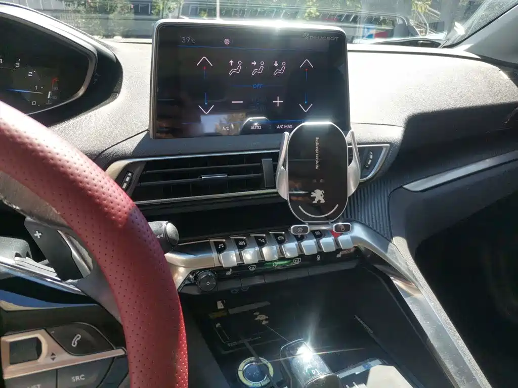 Peugeot 4008 — миниатюра 6