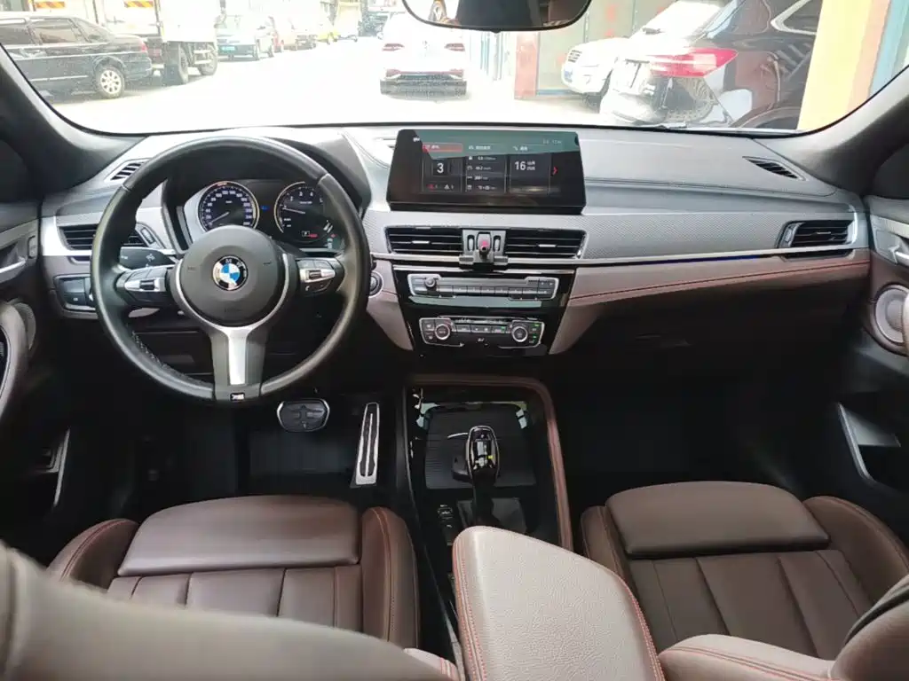 BMW X2 — миниатюра 10