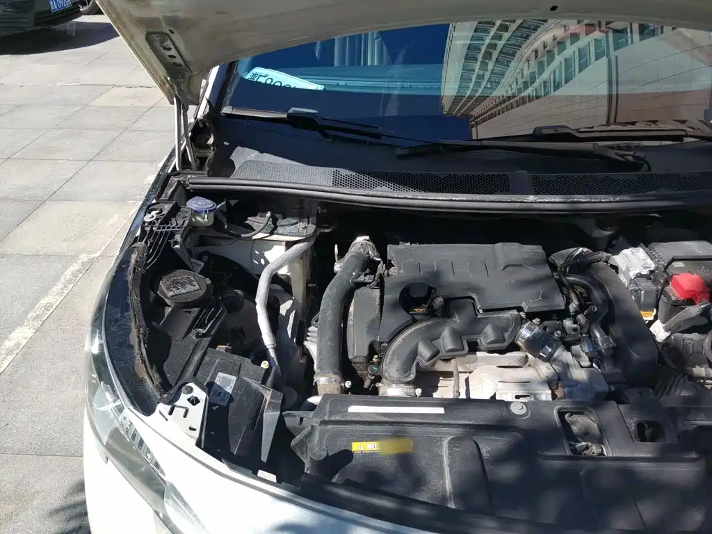Peugeot 4008 — миниатюра 19